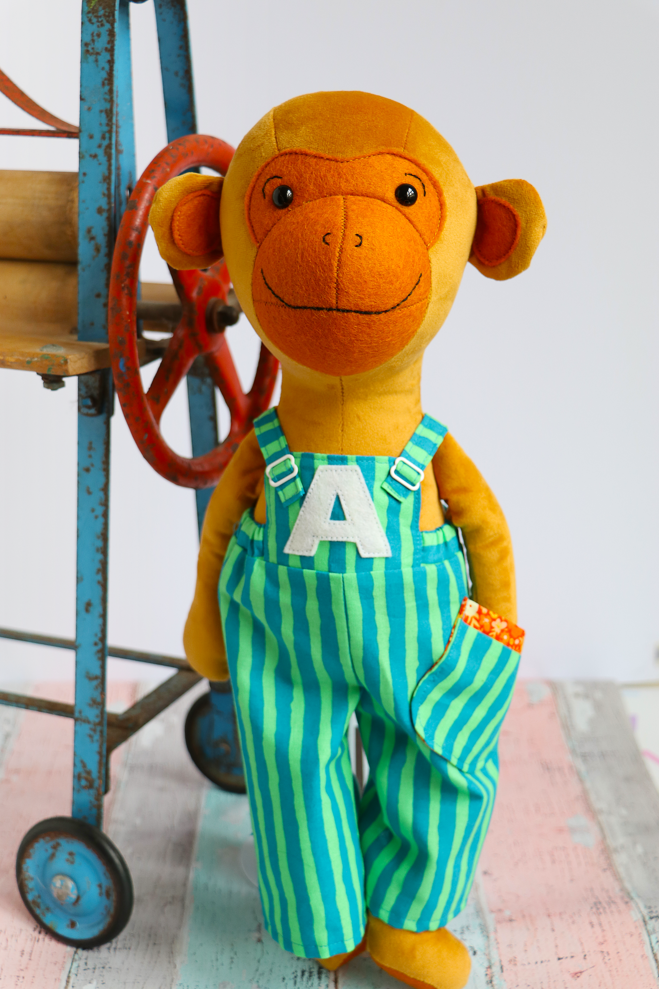 Archie: Monkey sewing pattern