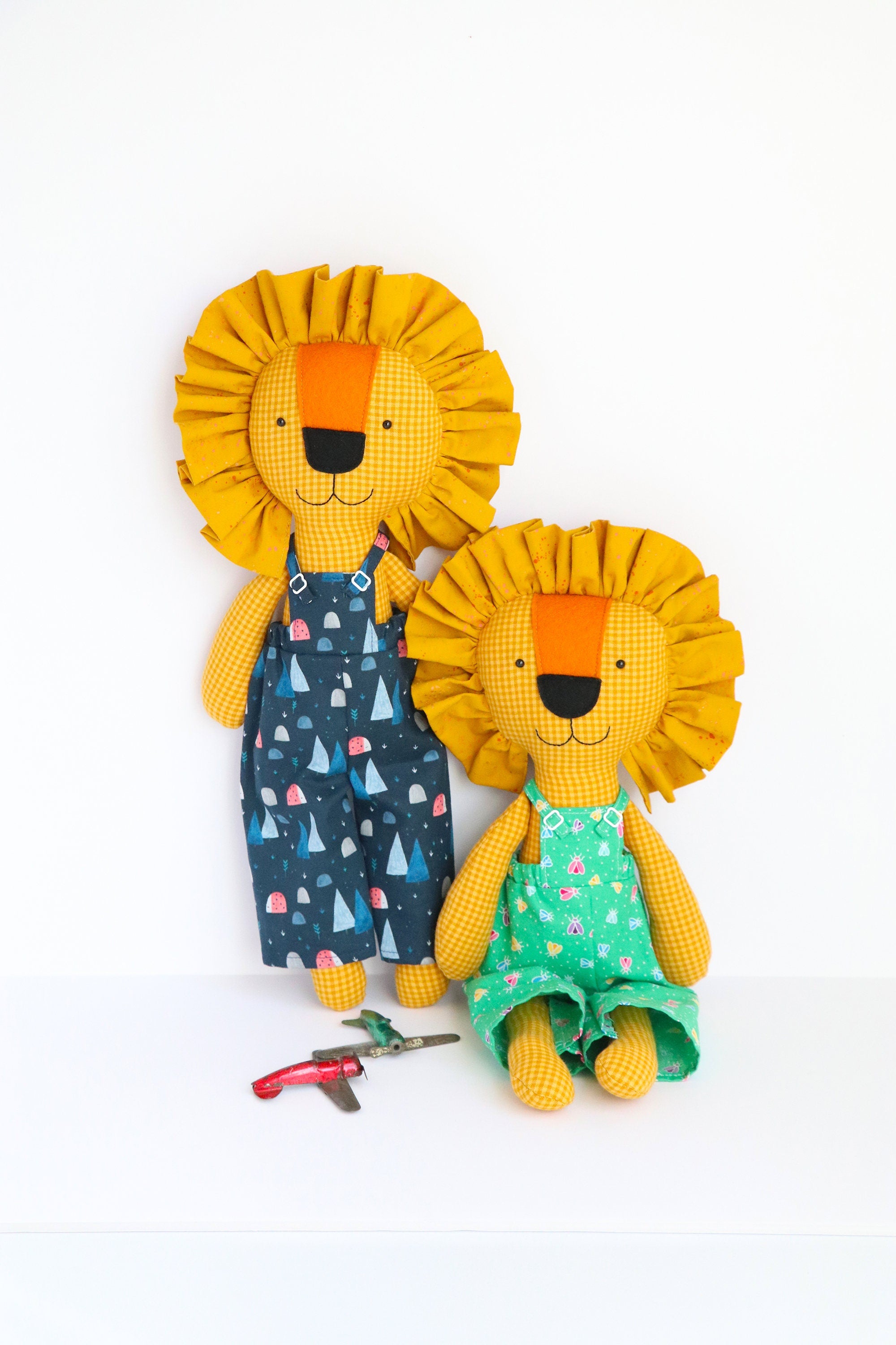 Dandy Lions: Lion sewing pattern with clothes