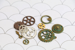 Robot gears,  clock parts, metal embellishments, steam punk, watch parts steampunk cogs, metal findings , metal wheels