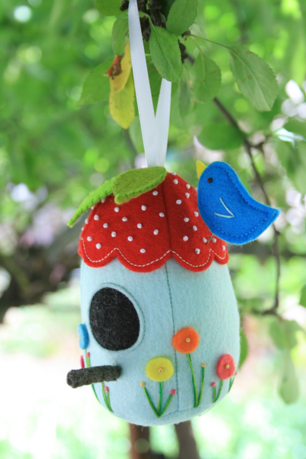 Bird house: pin cushion sewing pattern