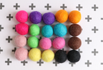 Load image into Gallery viewer, Felt balls : twenty 2 cm felt balls in 10 colours
